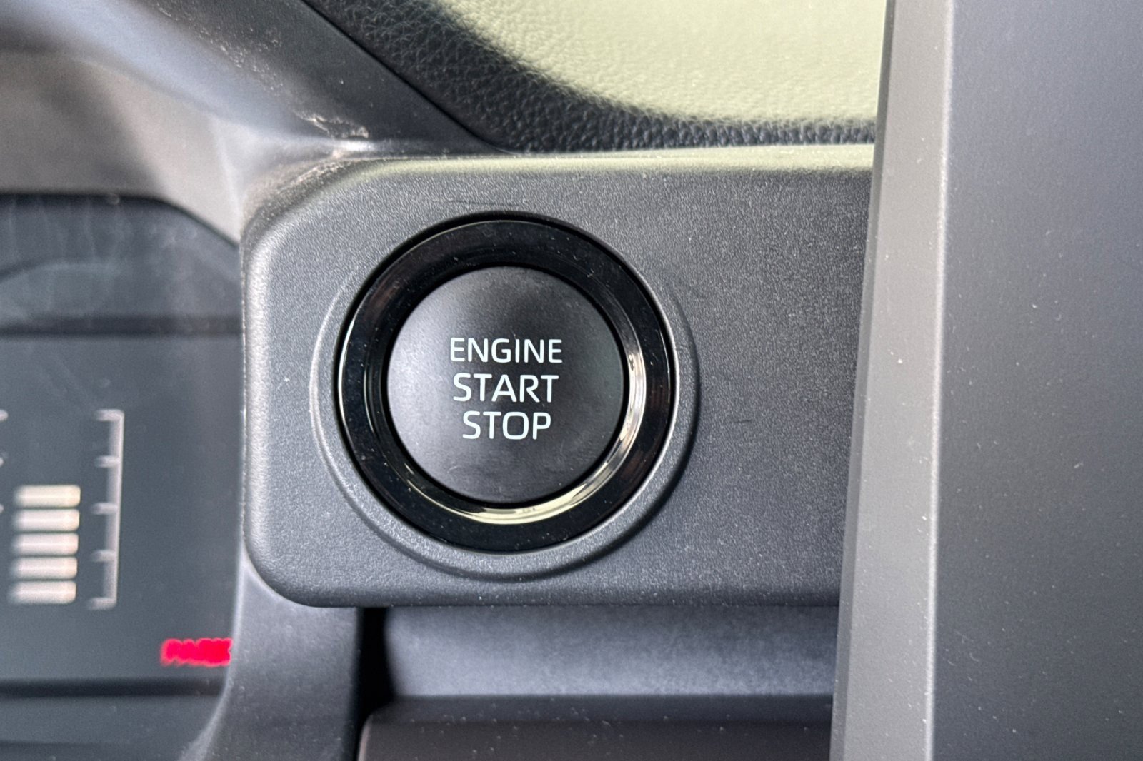 Certified 2024 Toyota Tacoma SR5 image 20