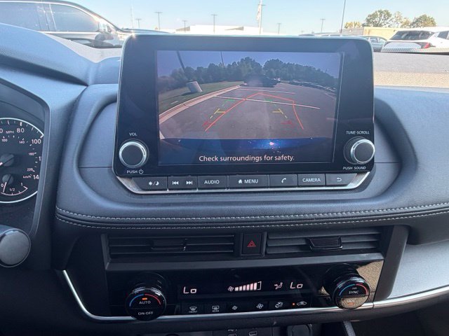 Used 2026 Nissan Rogue SV AWD/4WD image 15