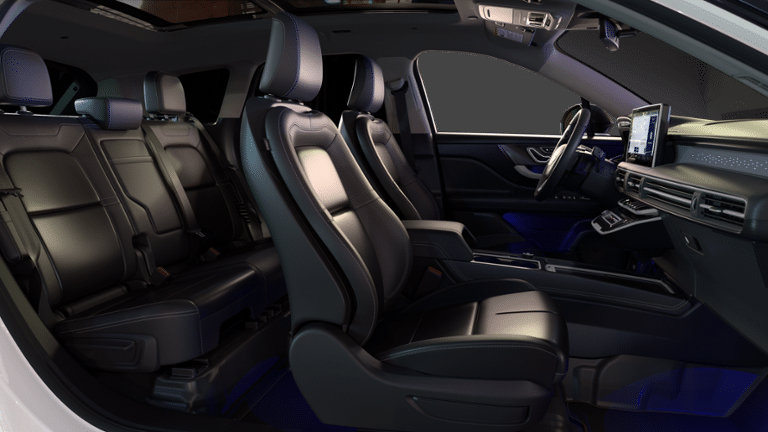 New 2026 Lincoln Corsair Reserve w/ Jet Appearance Package FWD image 27