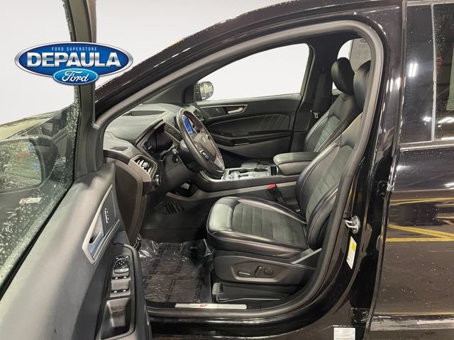 Certified 2024 Ford Edge ST-Line AWD/4WD image 11
