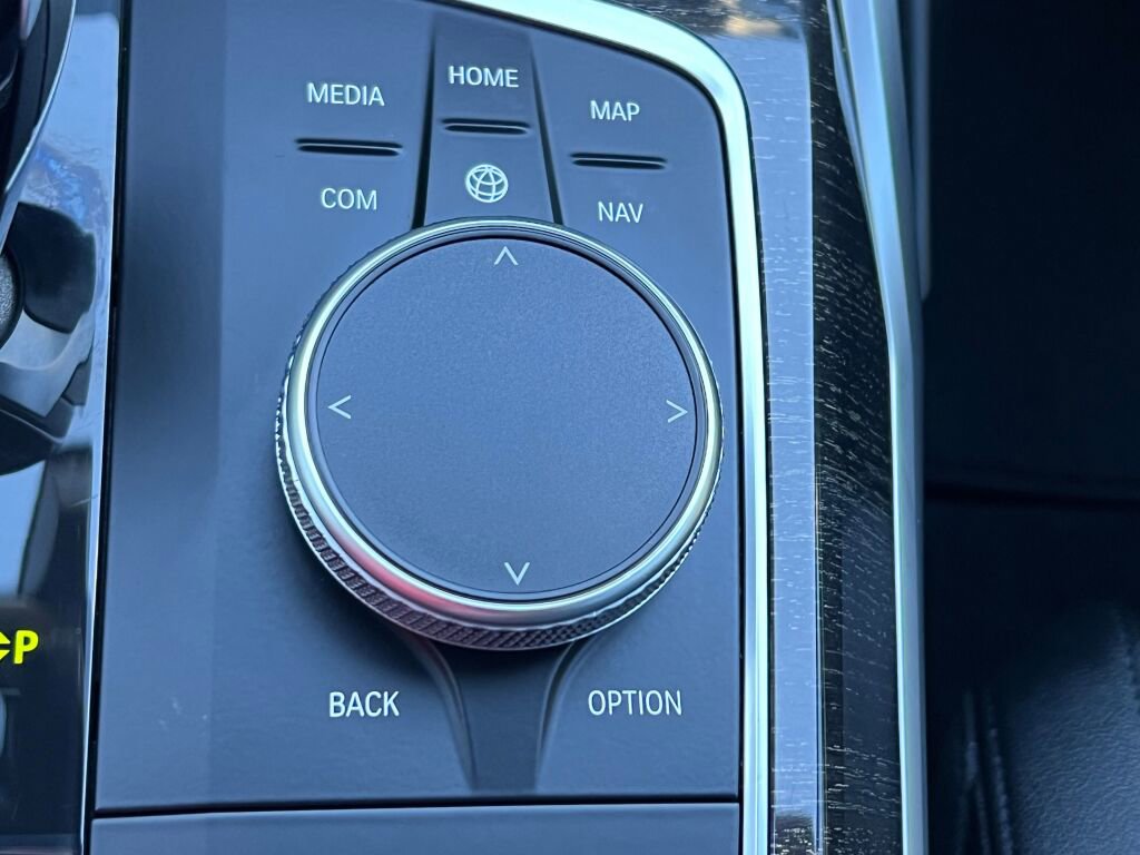 Used 2020 BMW 330i Sedan w/ Premium Package image 34