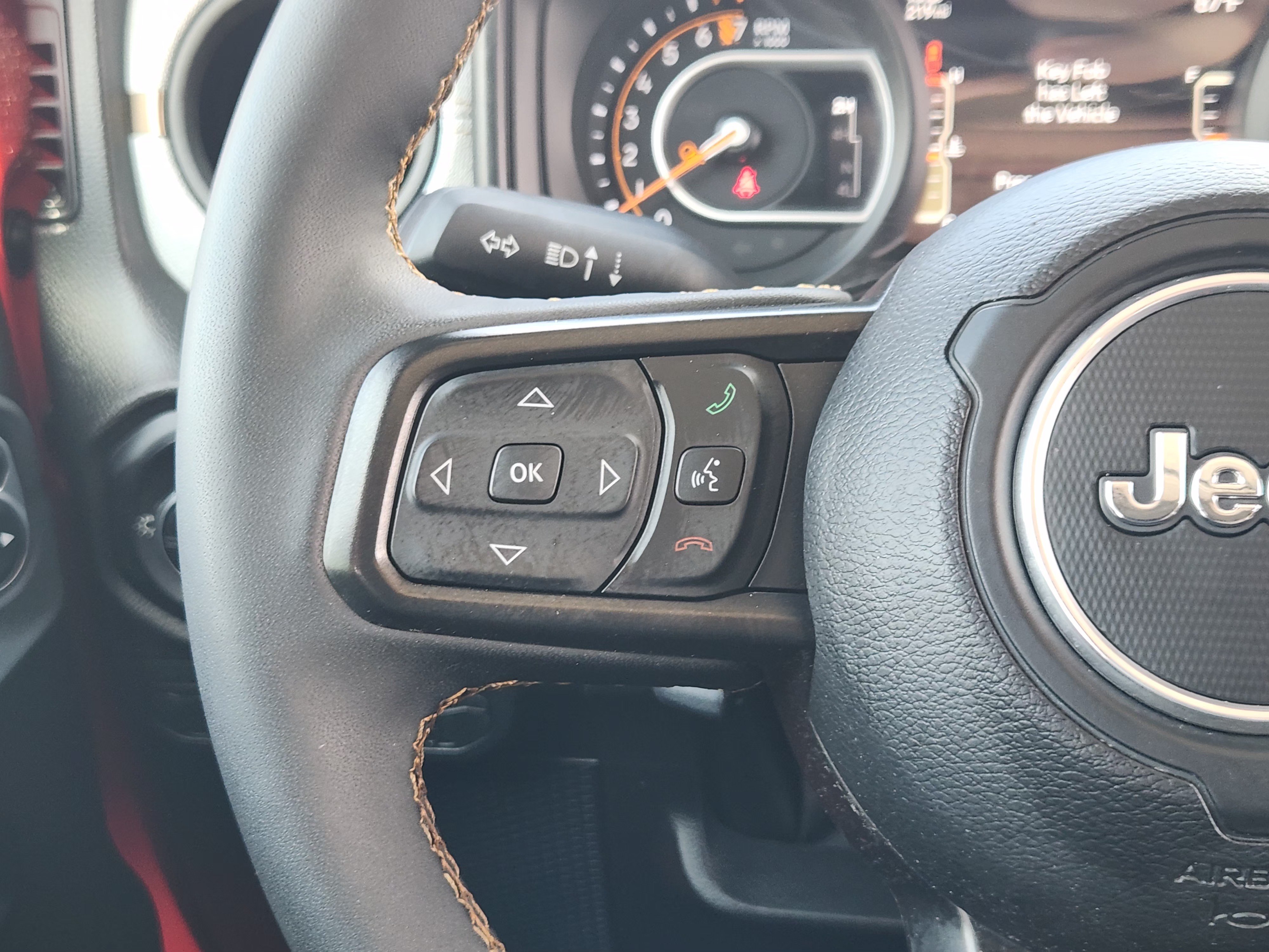 Used 2024 Jeep Gladiator Sport AWD/4WD image 29