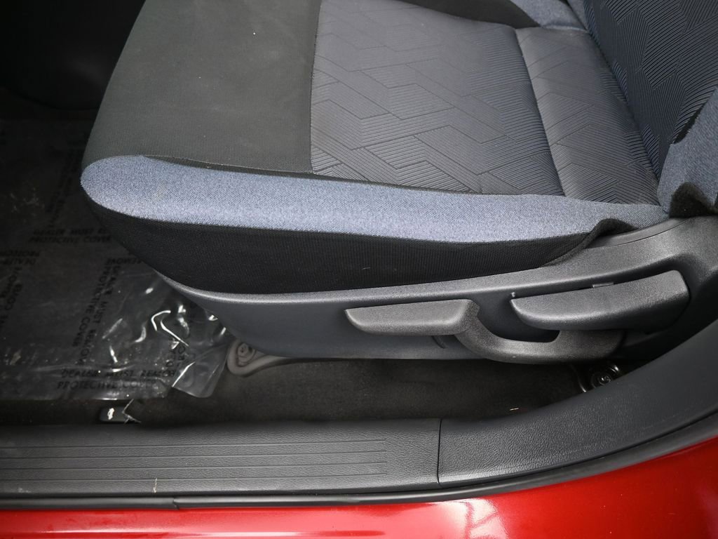 Used 2025 Nissan Versa SV image 15