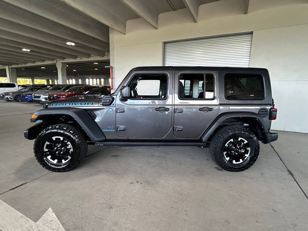 Used 2024 Jeep Wrangler Unlimited Rubicon 4xe AWD/4WD image 2
