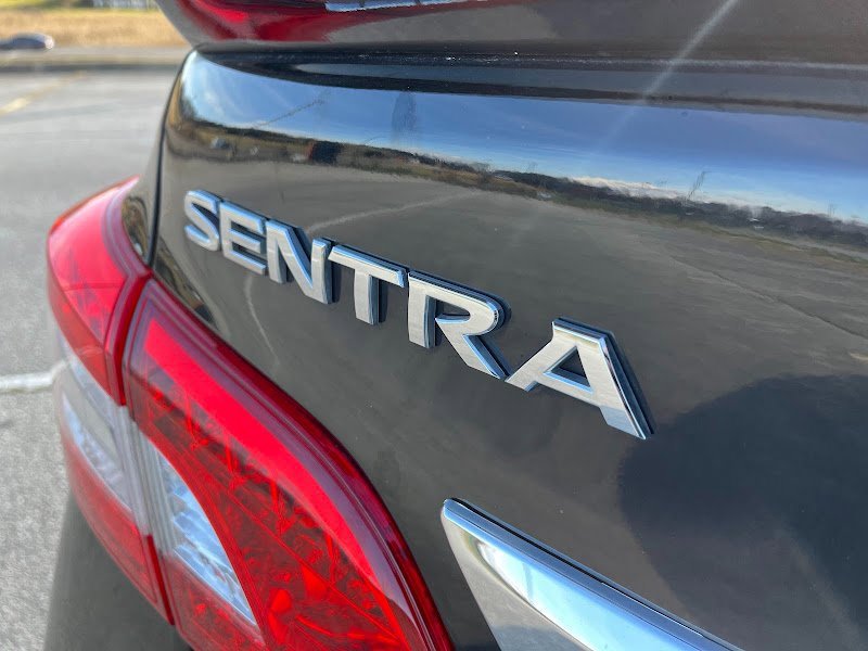 Used 2014 Nissan Sentra SV image 44