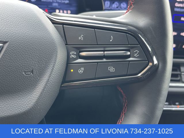 Used 2024 Chevrolet Equinox EV RS FWD image 34