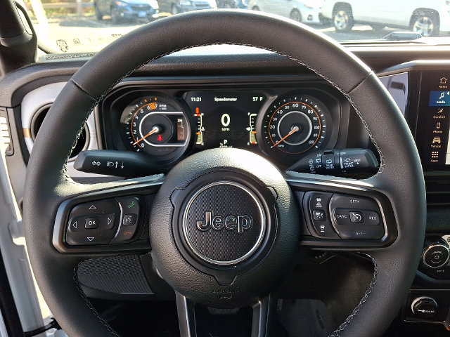 Used 2026 Jeep Wrangler Unlimited Sport AWD/4WD image 18