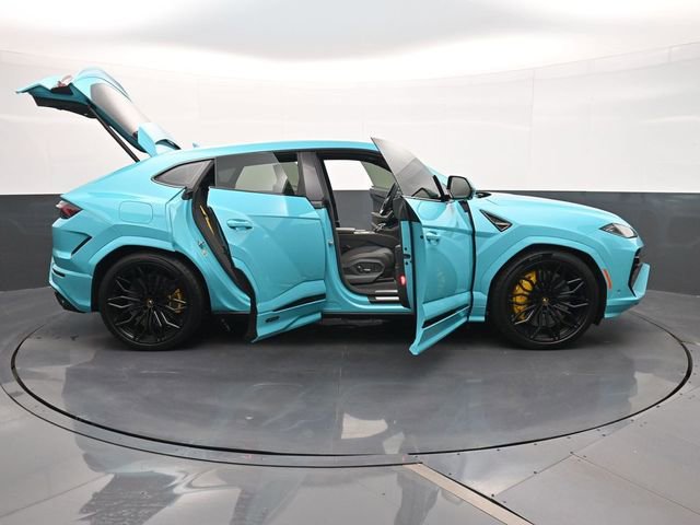 Used 2025 Lamborghini Urus SE AWD/4WD image 34