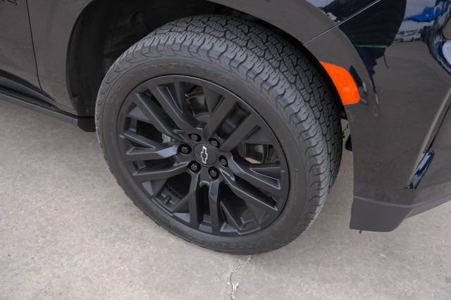 Used 2023 Chevrolet Tahoe High Country image 9