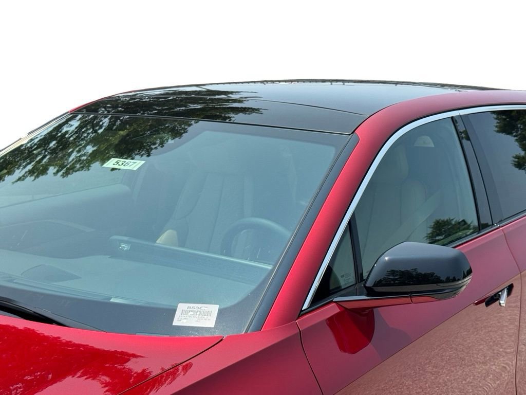 New 2025 Cadillac Lyriq Luxury image 11