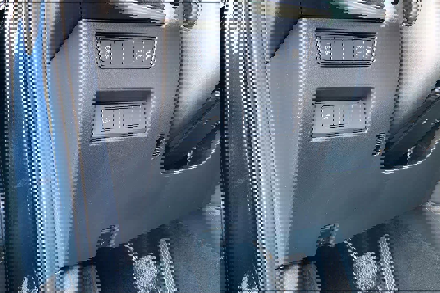 Used 2024 MAZDA CX-90 Plug-In Hybrid w/ Preferred image 37