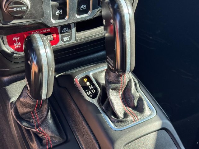 Used 2023 Jeep Wrangler Rubicon AWD/4WD image 22