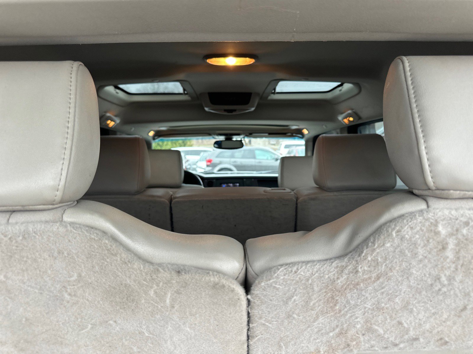 Used 2006 Jeep Commander Limited image 30