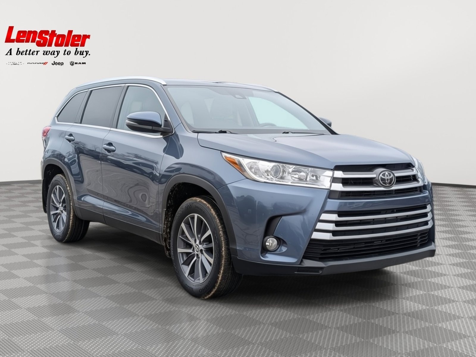 Used 2019 Toyota Highlander XLE image 7