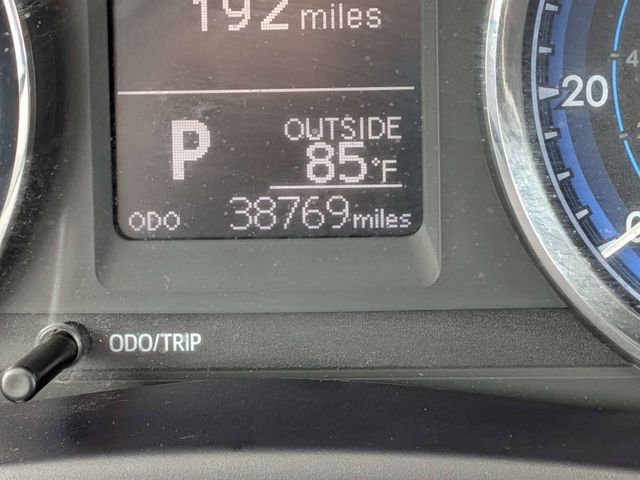 Used 2017 Toyota Corolla LE FWD image 29