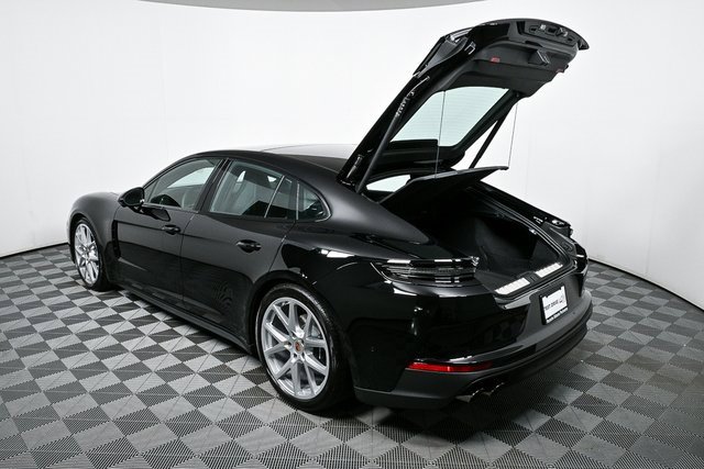 New 2025 Porsche Panamera 4 image 32