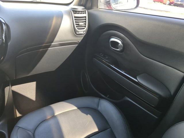 Used 2015 Kia Soul ! w/ Sun & Sound Package image 16