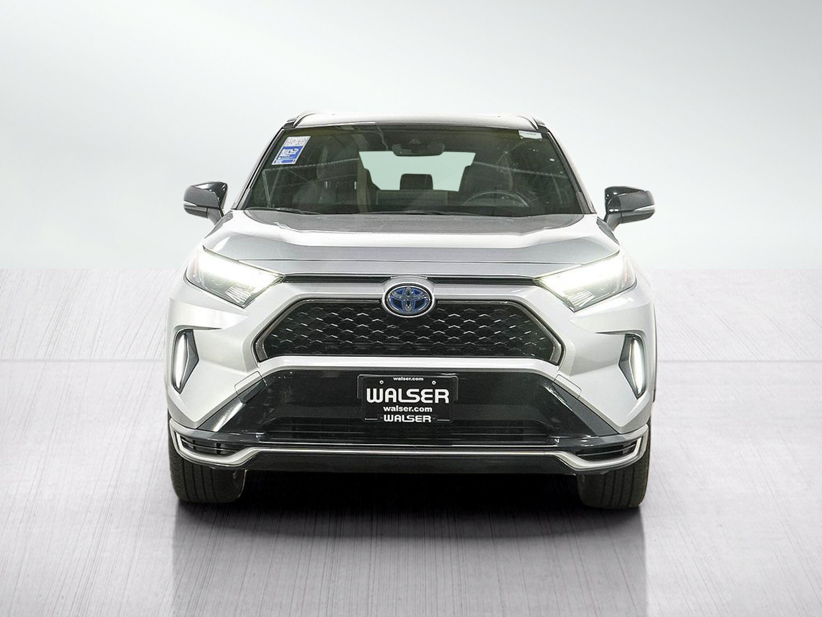 Used 2023 Toyota RAV4 XSE AWD/4WD image 8