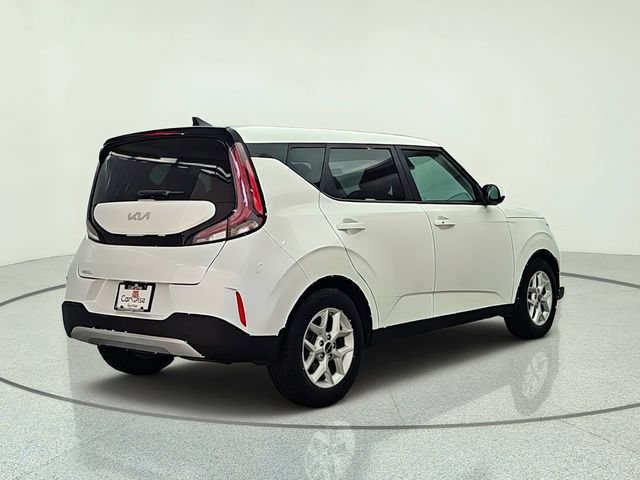 Used 2023 Kia Soul S FWD image 6