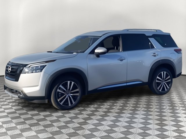 New 2025 Nissan Pathfinder Platinum