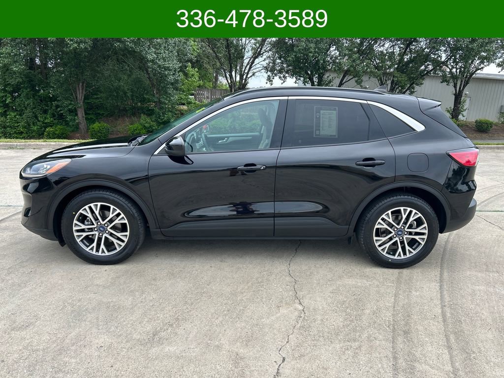 Used 2021 Ford Escape SEL w/ Technology Package FWD image 2