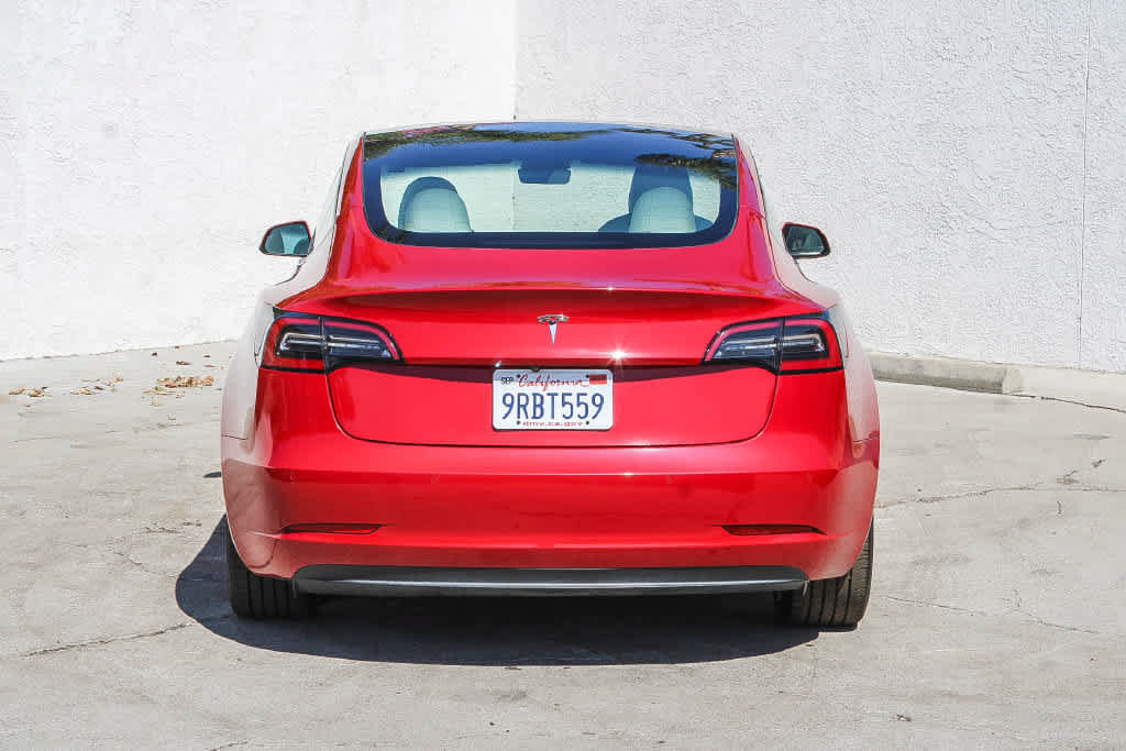 Used 2021 Tesla Model 3 Standard Range Plus RWD image 5