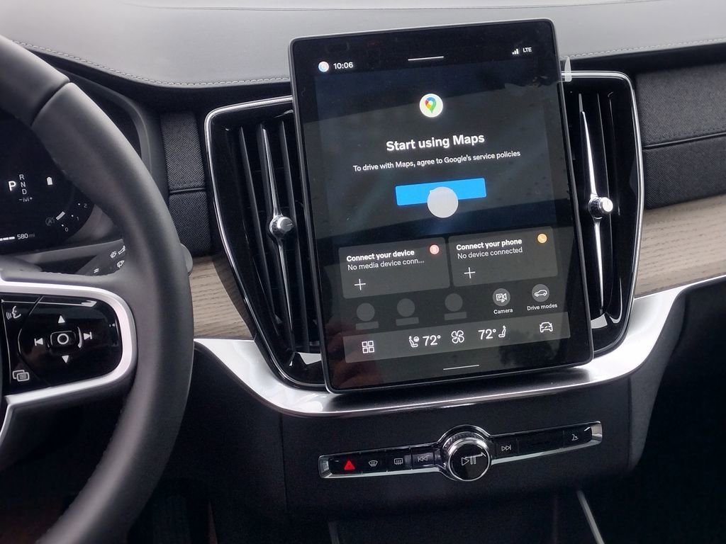 New 2026 Volvo XC90 B6 Plus w/ Protection Package Premier image 29