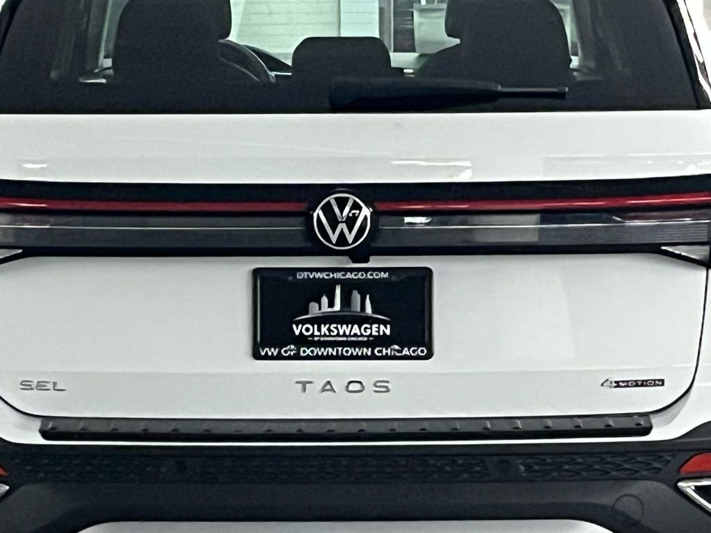 New 2026 Volkswagen Taos SEL image 34