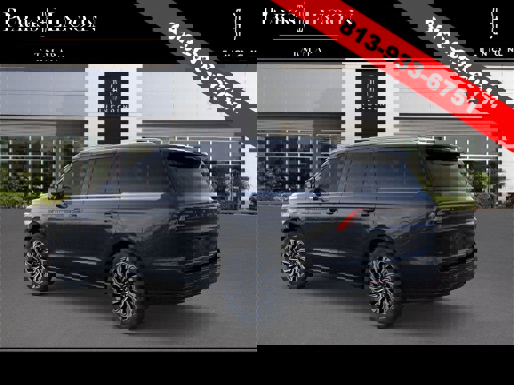 New 2025 Lincoln Navigator Black Label image 4