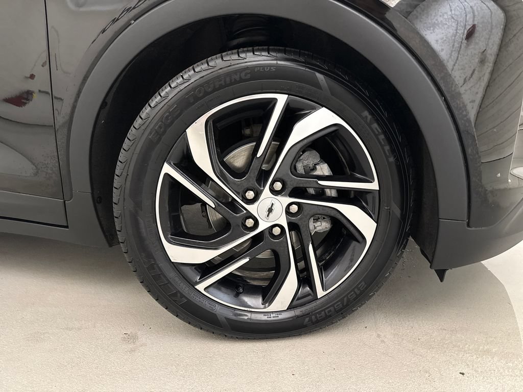 Certified 2023 Chevrolet Bolt LT FWD image 25
