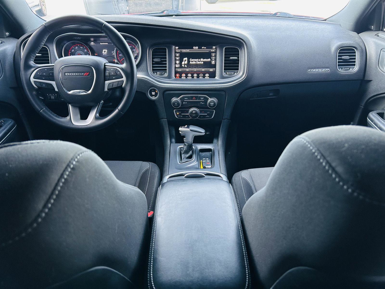 Used 2018 Dodge Charger SXT Plus image 19