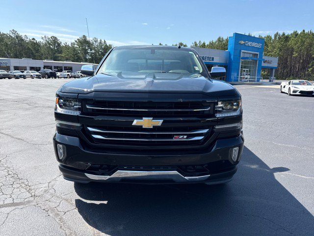 Used 2018 Chevrolet Silverado 1500 LTZ Z71 w/ LTZ Plus Package AWD/4WD image 8