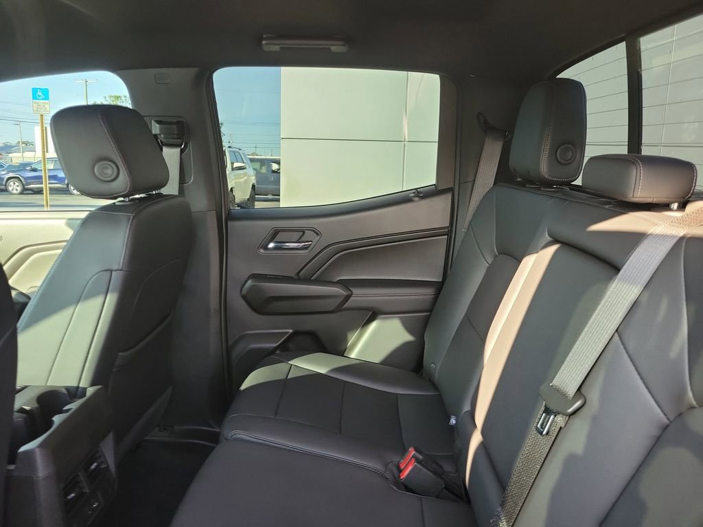 Used 2023 GMC Canyon Elevation w/ Elevation Premium Package image 9