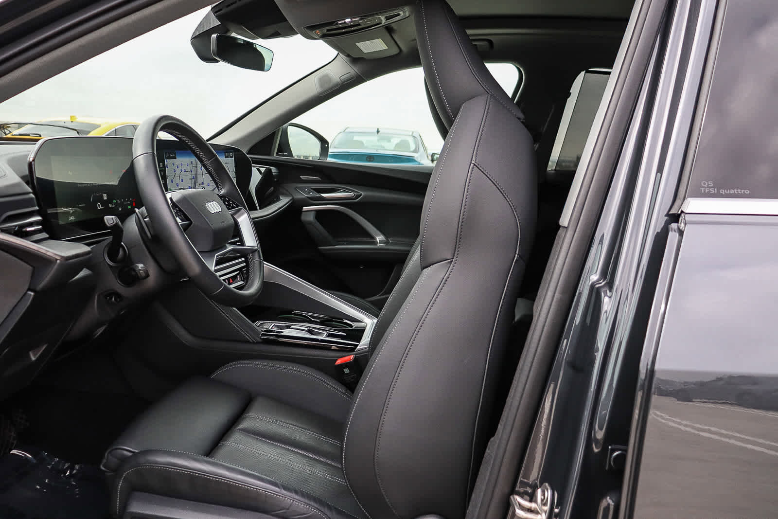 Used 2025 Audi Q5 Premium Plus w/ Premium Plus image 21