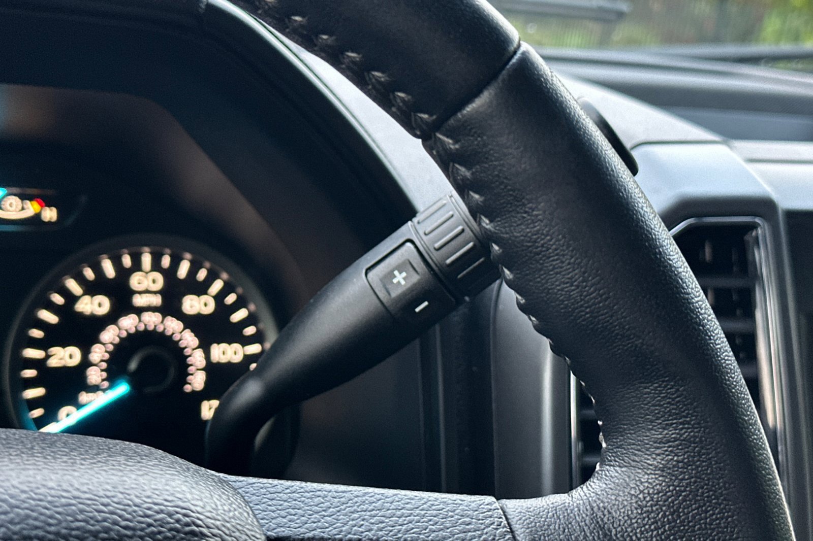 Used 2018 Ford F150 XLT w/ Equipment Group 302A Luxury image 21