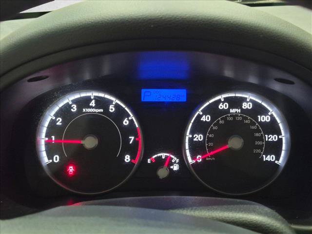 Used 2010 Hyundai Accent GS w/ Premium Pkg 3 FWD image 10