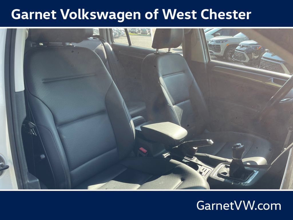 Used 2017 Volkswagen Golf Alltrack S AWD/4WD image 14
