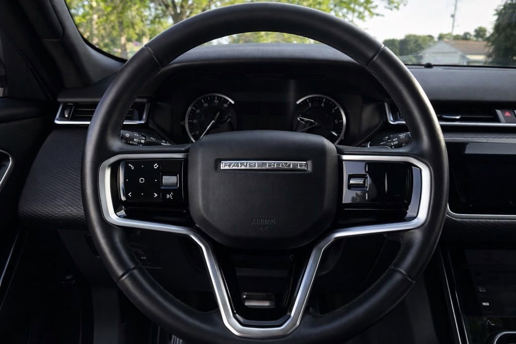 Used 2023 Land Rover Range Rover Velar R-Dynamic S AWD/4WD image 16