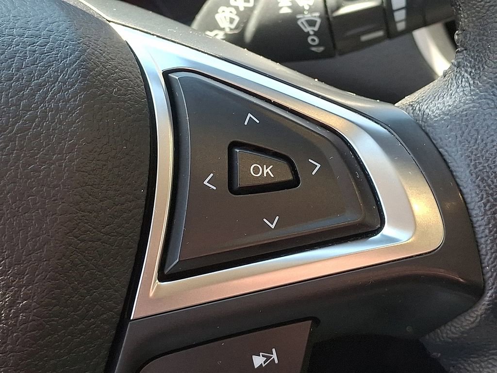 Used 2023 Ford Edge SEL image 22