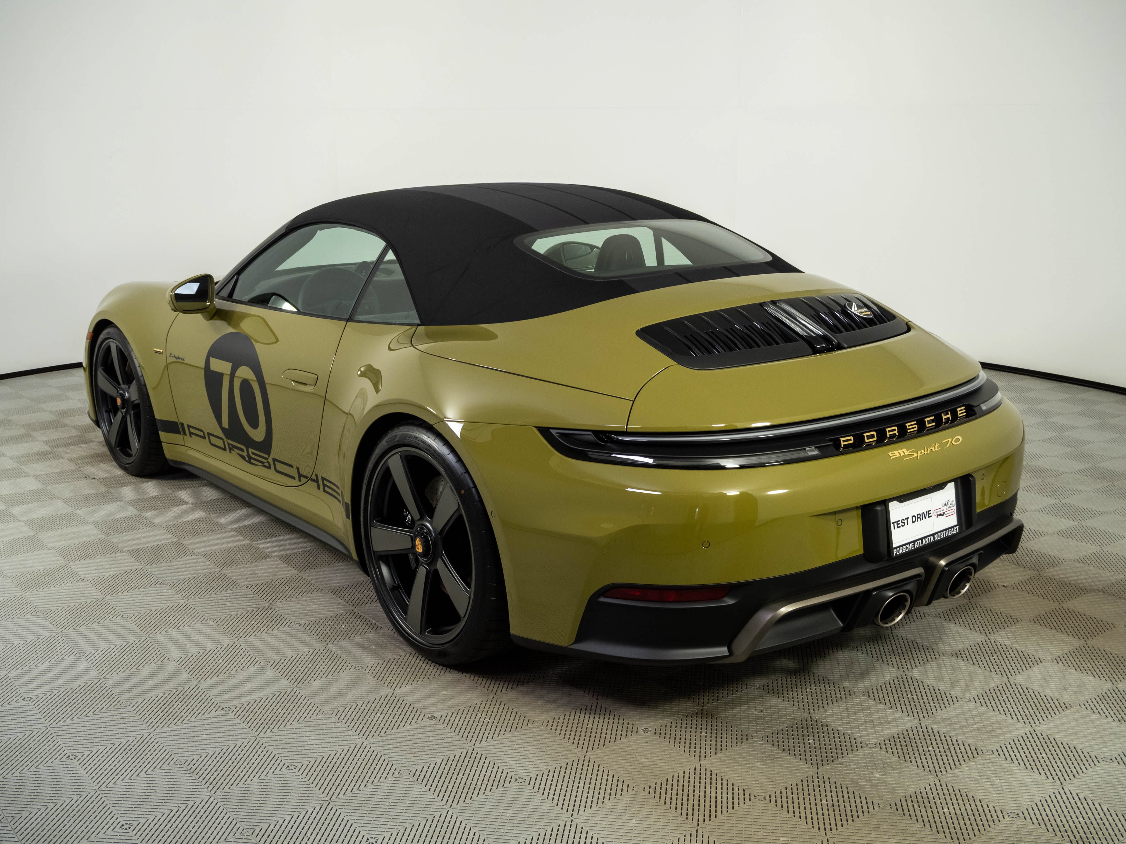 New 2026 Porsche 911 GTS RWD image 34