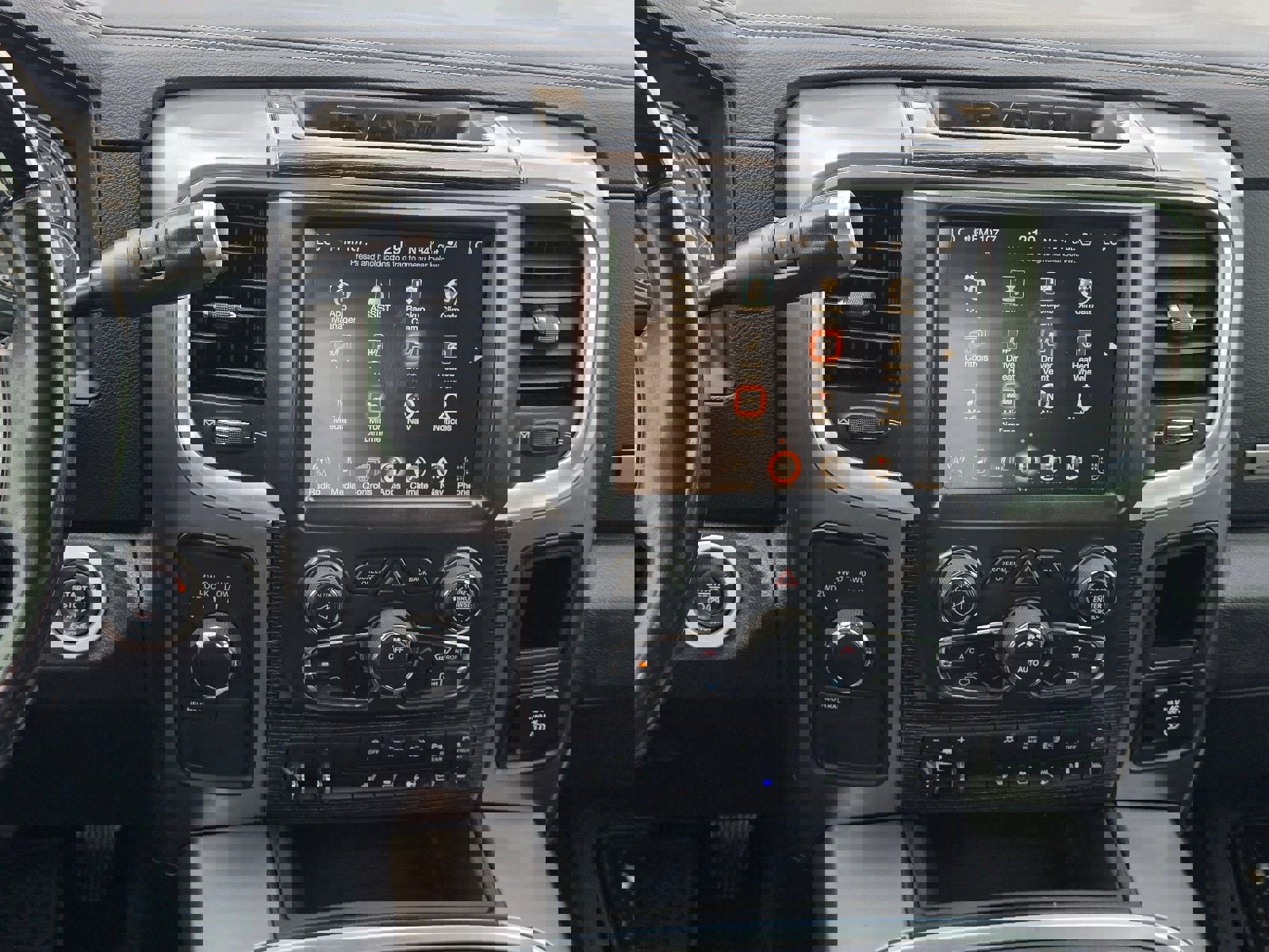 Used 2016 RAM 3500 Laramie Longhorn image 18