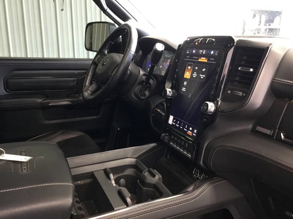 Used 2022 RAM 3500 Limited AWD/4WD image 45