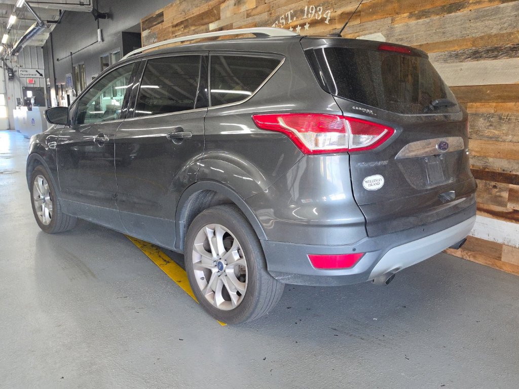 Used 2015 Ford Escape Titanium w/ Equipment Group 301A AWD/4WD image 3