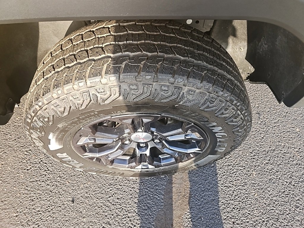 Certified 2023 GMC Canyon Elevation w/ Elevation Premium Package image 10