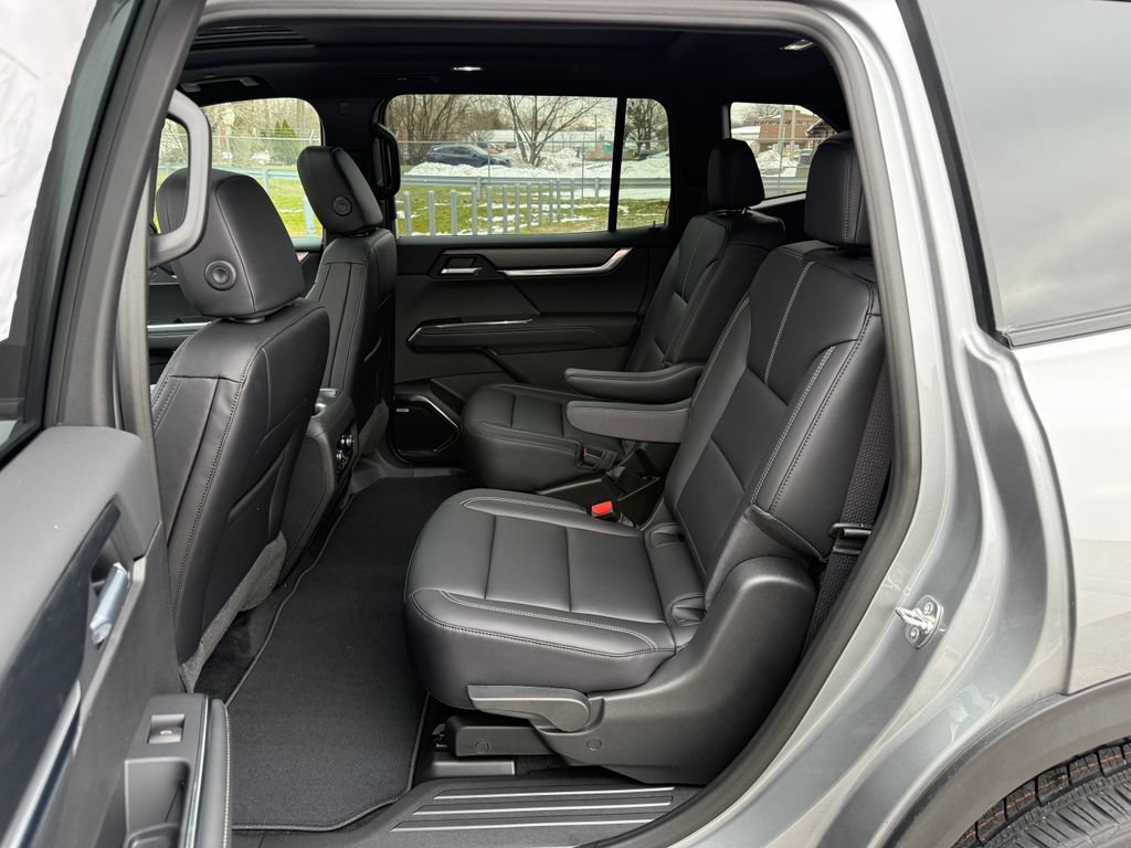 New 2026 GMC Acadia Elevation w/ Black Edition FWD image 15