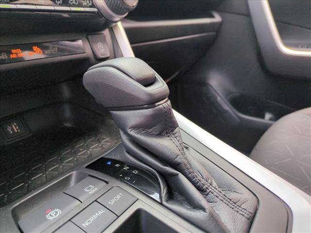 Certified 2023 Toyota RAV4 XLE w/ Convenience Package FWD image 12