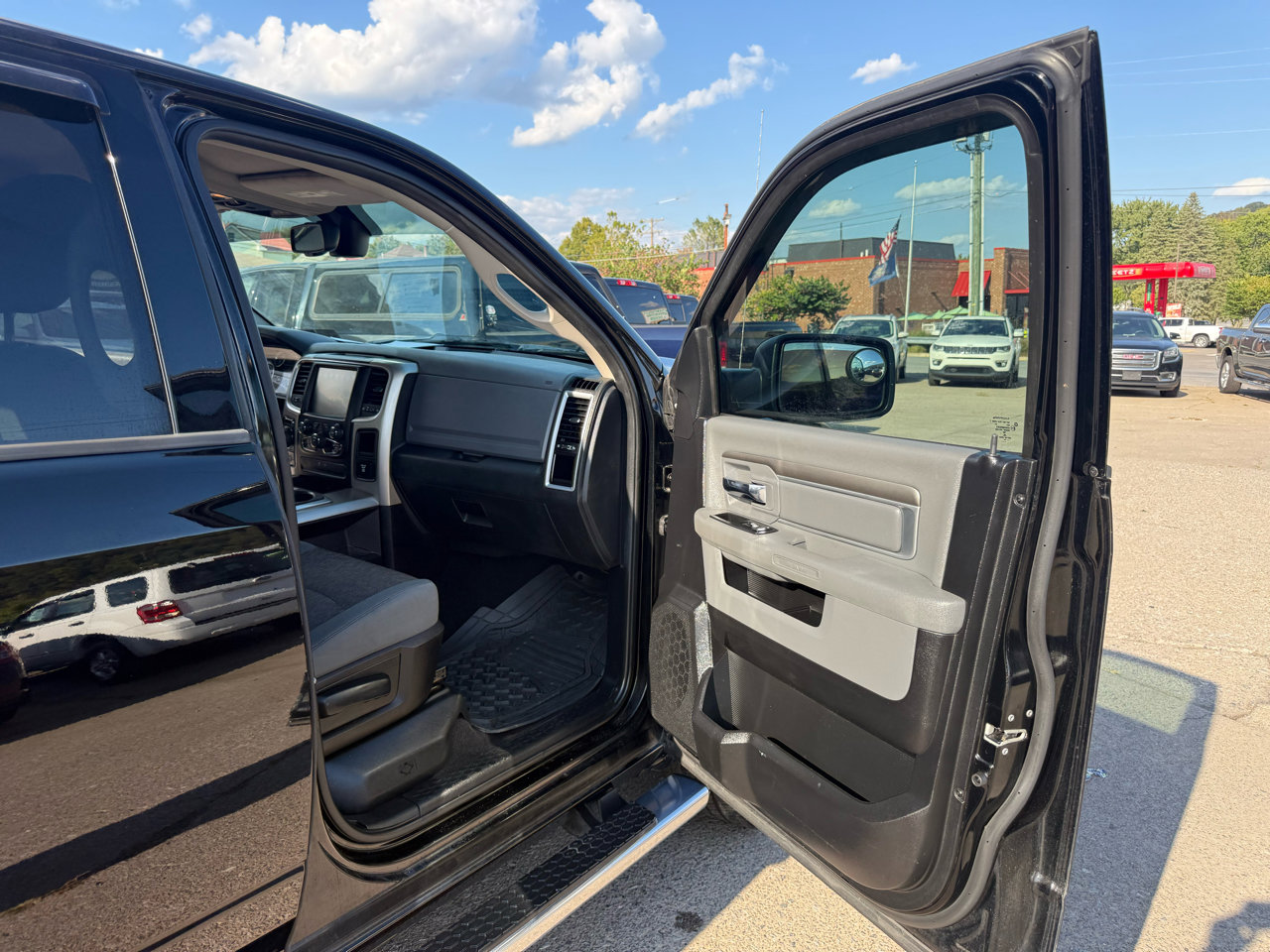 Used 2014 RAM 1500 Big Horn image 67