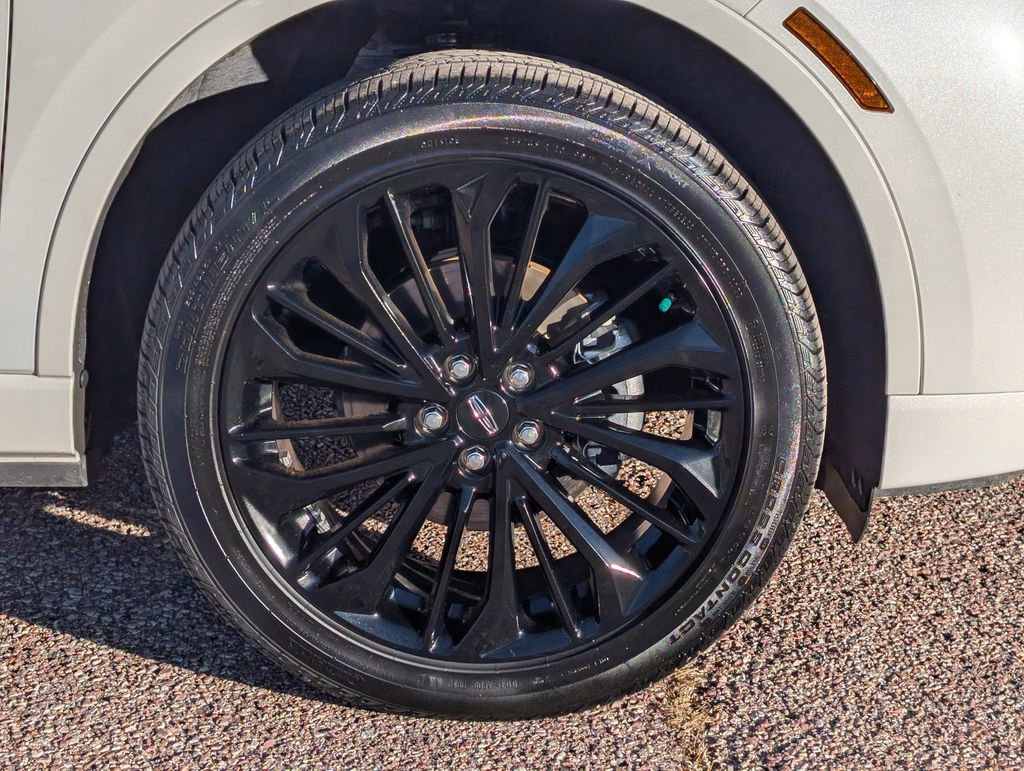 Used 2024 Lincoln Corsair AWD w/ Equipment Group 101A image 10