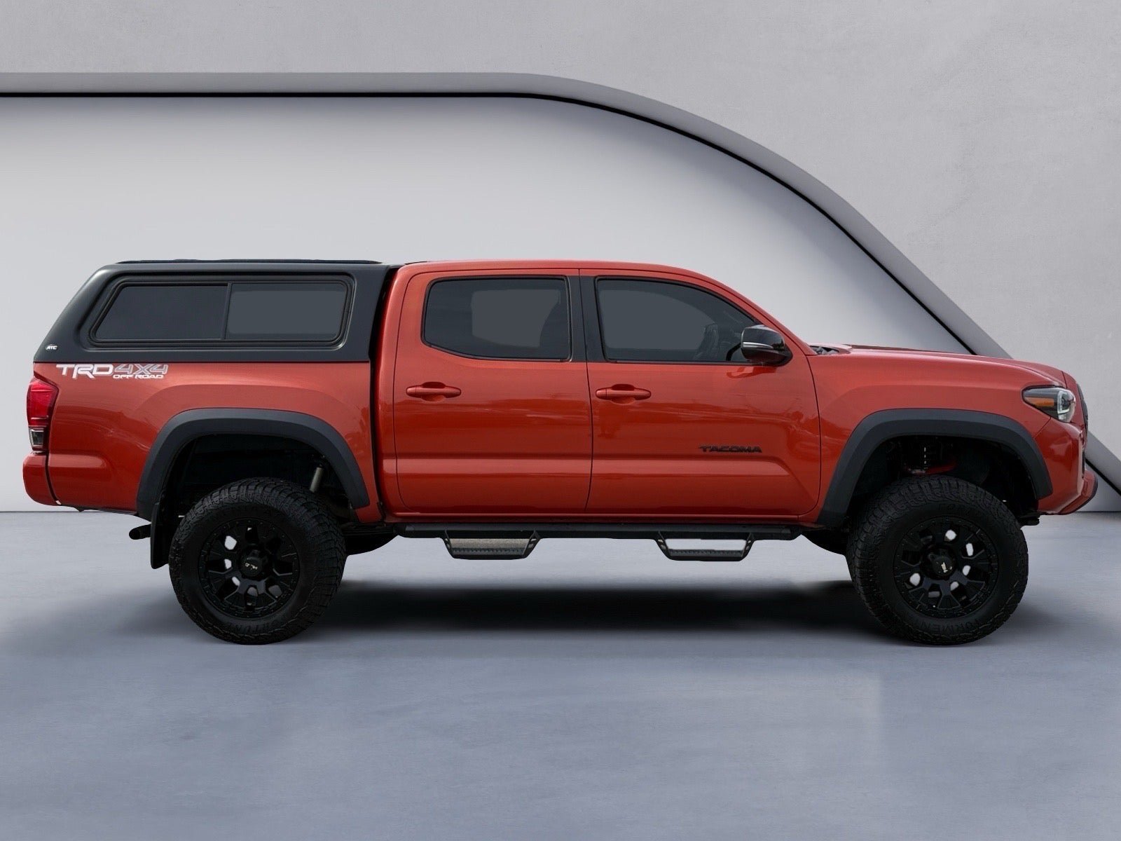 Used 2016 Toyota Tacoma TRD Off-Road w/ Premium & Technology Package AWD/4WD image 6