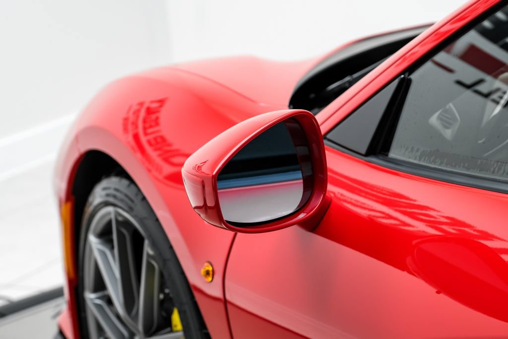 Used 2020 Ferrari 488 Pista Coupe RWD image 41
